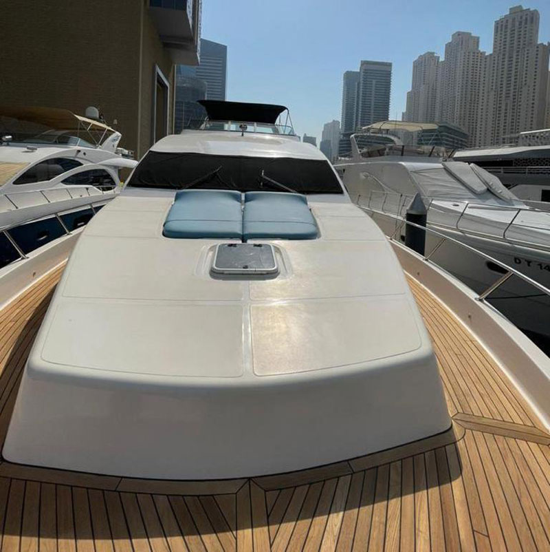 yacht rental dubai 143