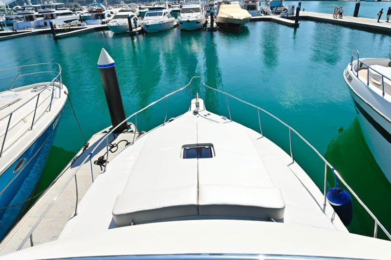 yacht rental dubai 5f