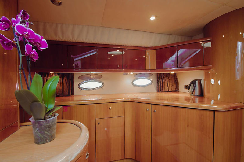 yacht rental dubai 78