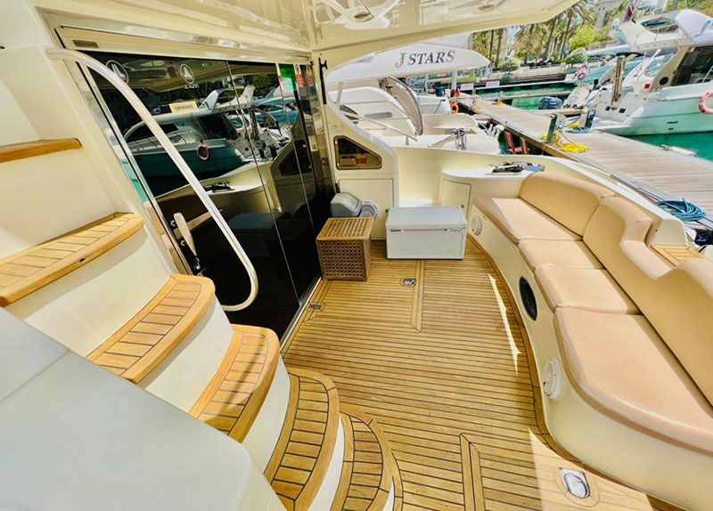 yacht rental dubai 134